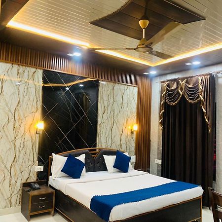 The For U - A Luxury Stay Rishīkesh Esterno foto