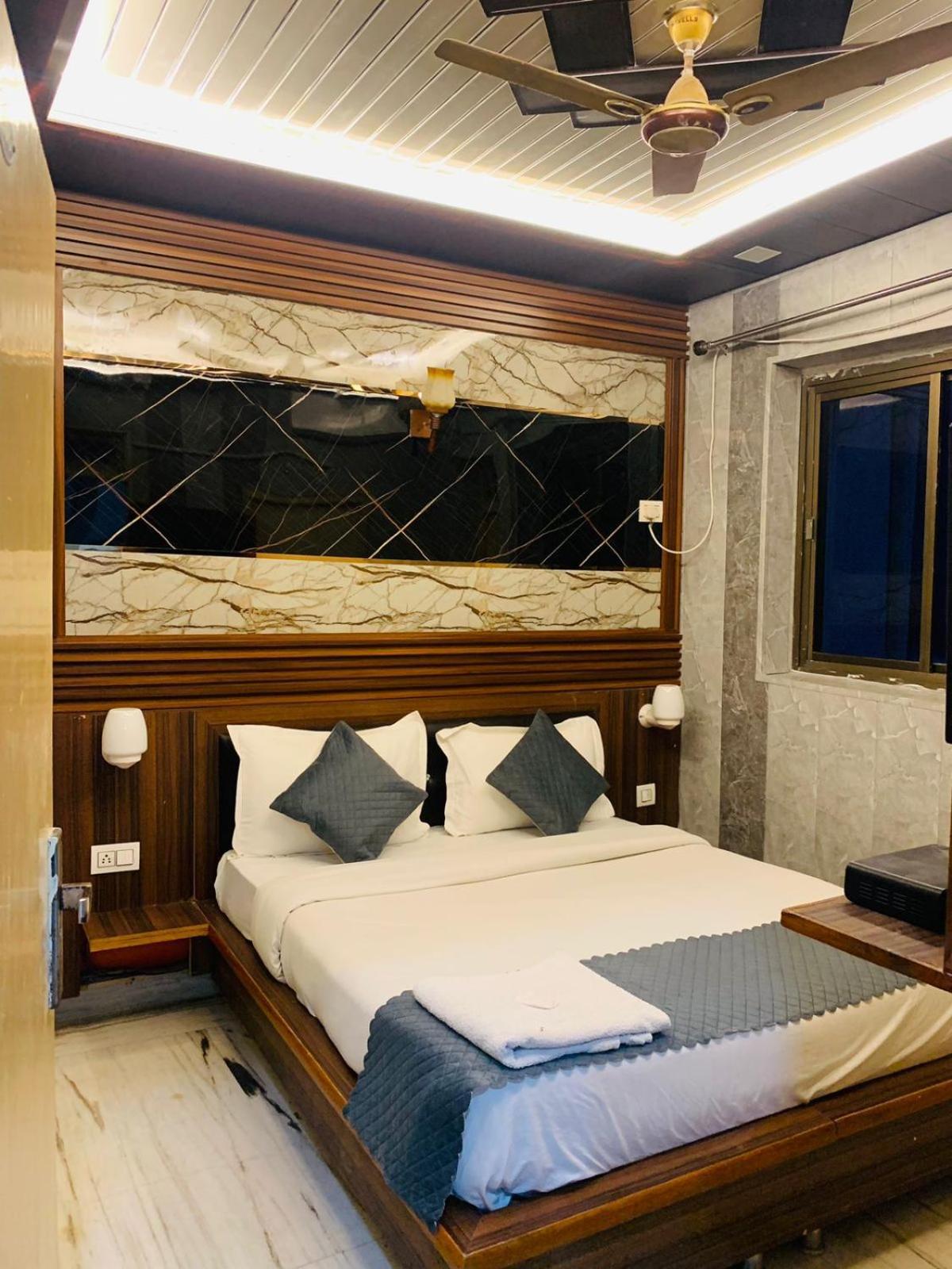 The For U - A Luxury Stay Rishīkesh Esterno foto