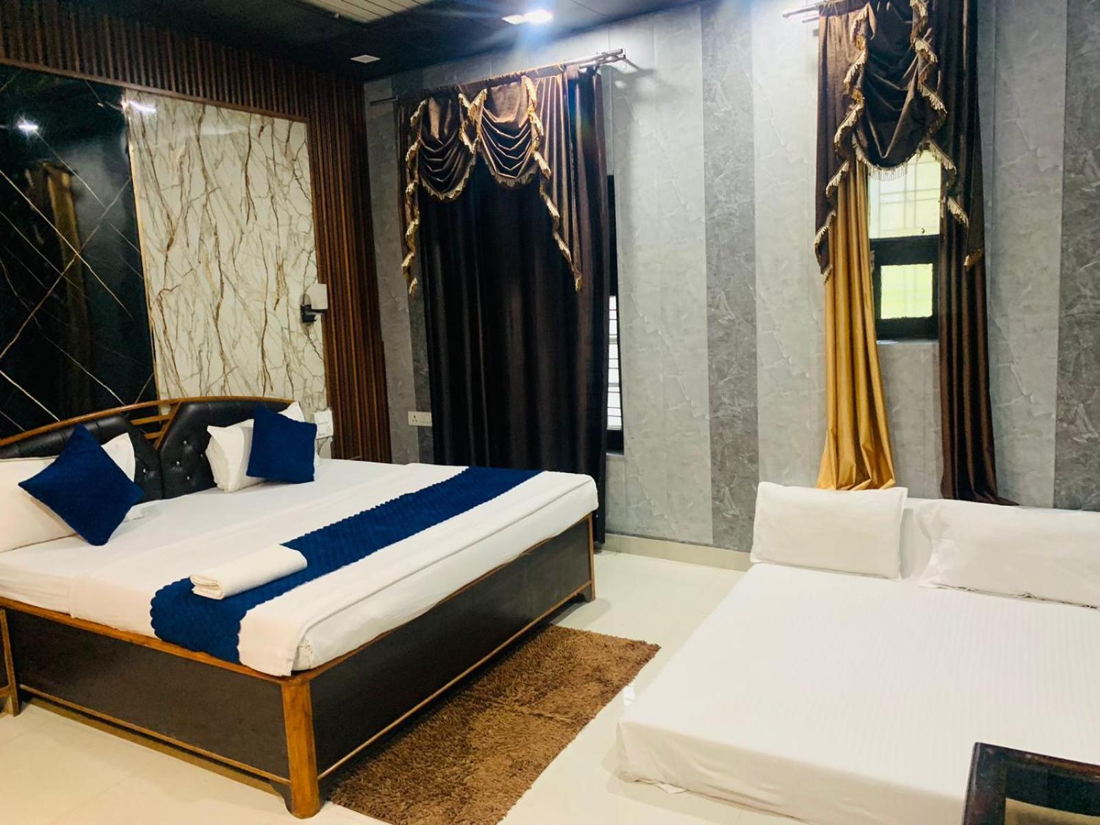 The For U - A Luxury Stay Rishīkesh Esterno foto
