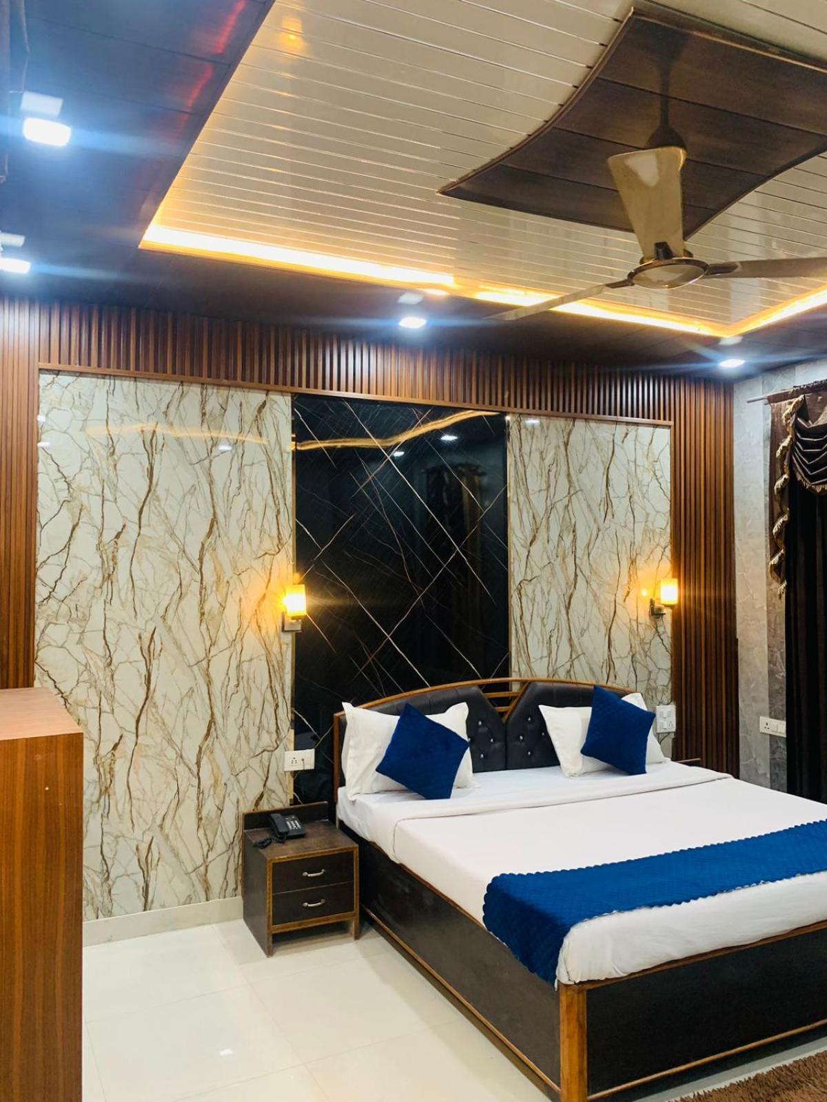 The For U - A Luxury Stay Rishīkesh Esterno foto